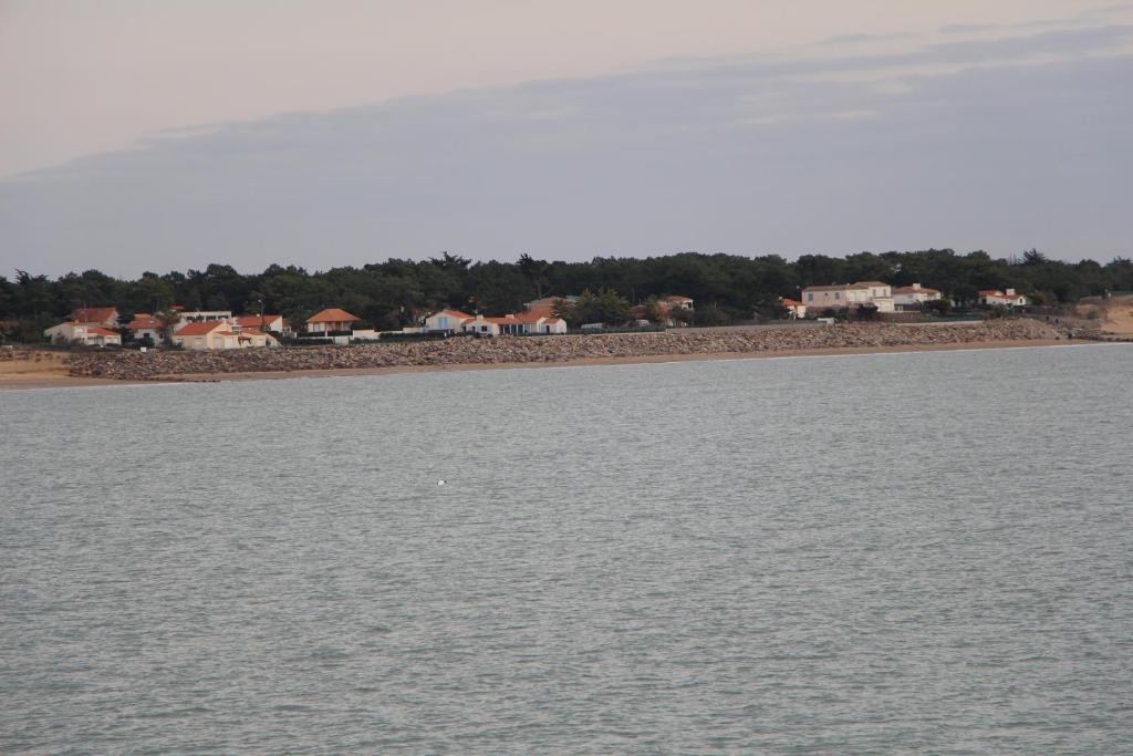 Au Petit Bonheur Ξενοδοχείο La Tranche-sur-Mer Εξωτερικό φωτογραφία