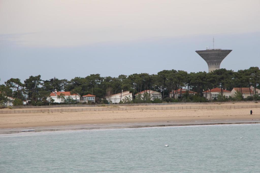 Au Petit Bonheur Ξενοδοχείο La Tranche-sur-Mer Εξωτερικό φωτογραφία